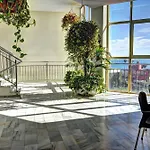 Front Sea View & Terrace Benalbeach 아파트 베날마데나코스타