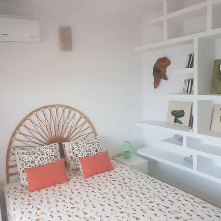 公寓 Front Sea View & Terrace Benalbeach 贝纳尔马德纳