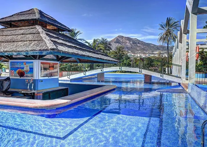 Front Sea View & Terrace Benalbeach Lejlighed